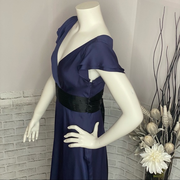 SOLD | BCBGMaxAzria Classic Evening Belted Dress - Picture 11 of 15